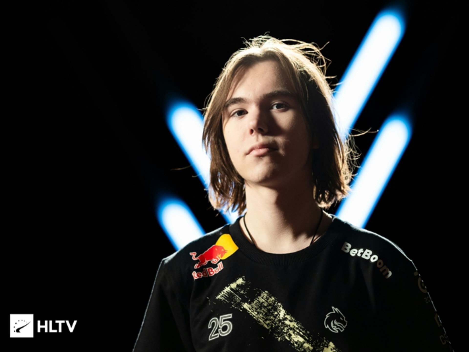 Doinb回应退役：本来就是打算回家养猪，但计划有变！