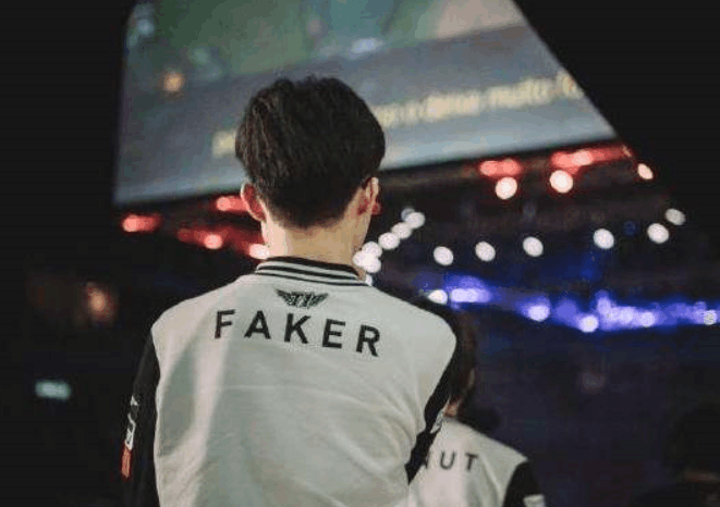 Weibo Gaming 将面对 Nongshim RedForce ，而 Dplus KIA 将与 BNK FEARX 在亚洲邀请赛2025季后赛中交锋