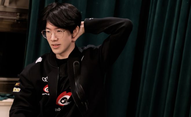 G2.BrokenBlade：值得我期待交手的上单唯有Zeus 我认为他很强