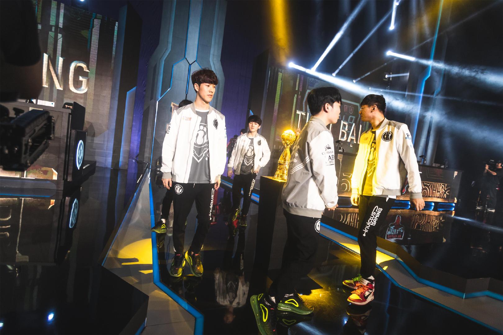 LPL夏季赛季后赛：EDG 3：1击败LNG，晋级败者组决赛